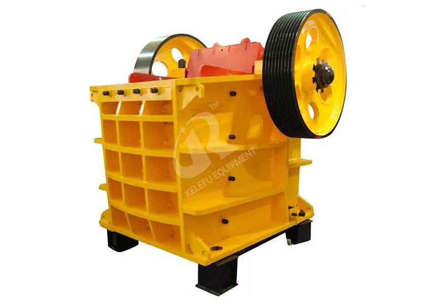 Jaw type fine crusher